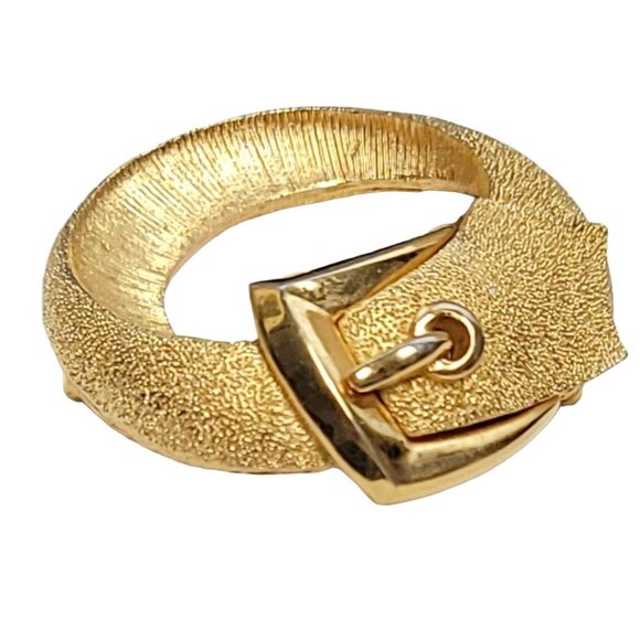 Trifari Gold Tone Belt Buckle Clamp Crown T Pin Brooch, Signed